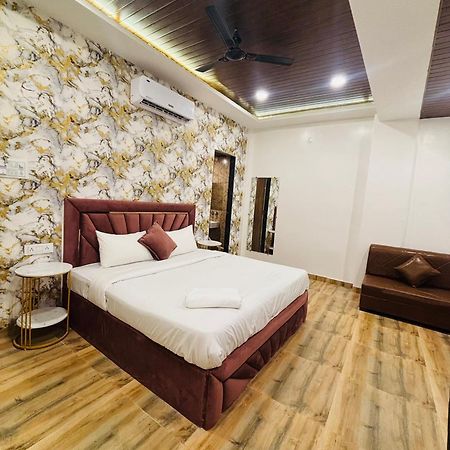 Hotel Vedicvista Индор Екстериор снимка