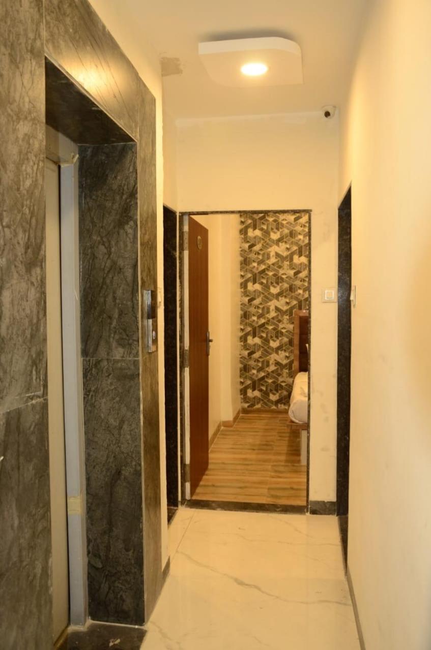 Hotel Vedicvista Индор Екстериор снимка